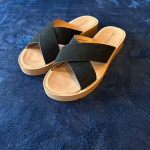 Dolce Vita Black Slide Sandals
